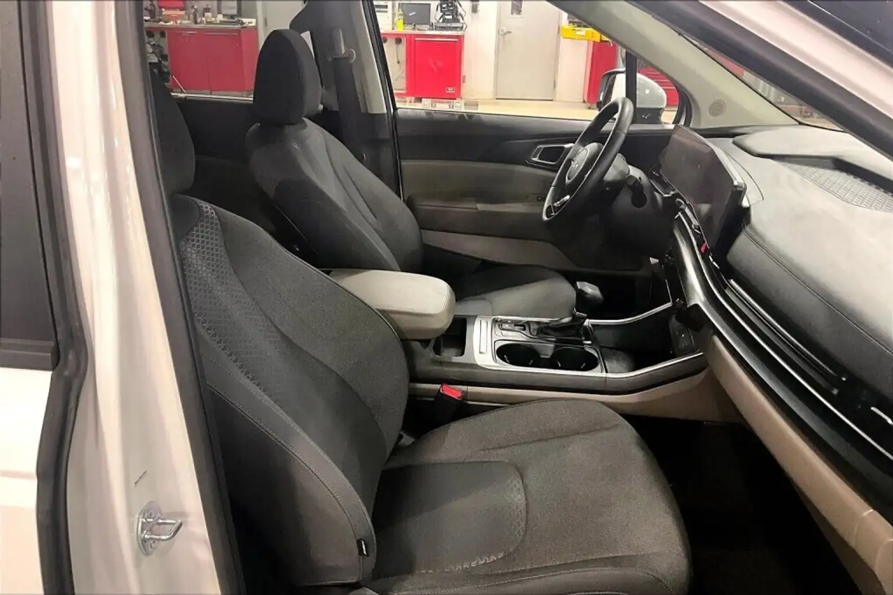 Kia Carnival fotografie Kia Carnival