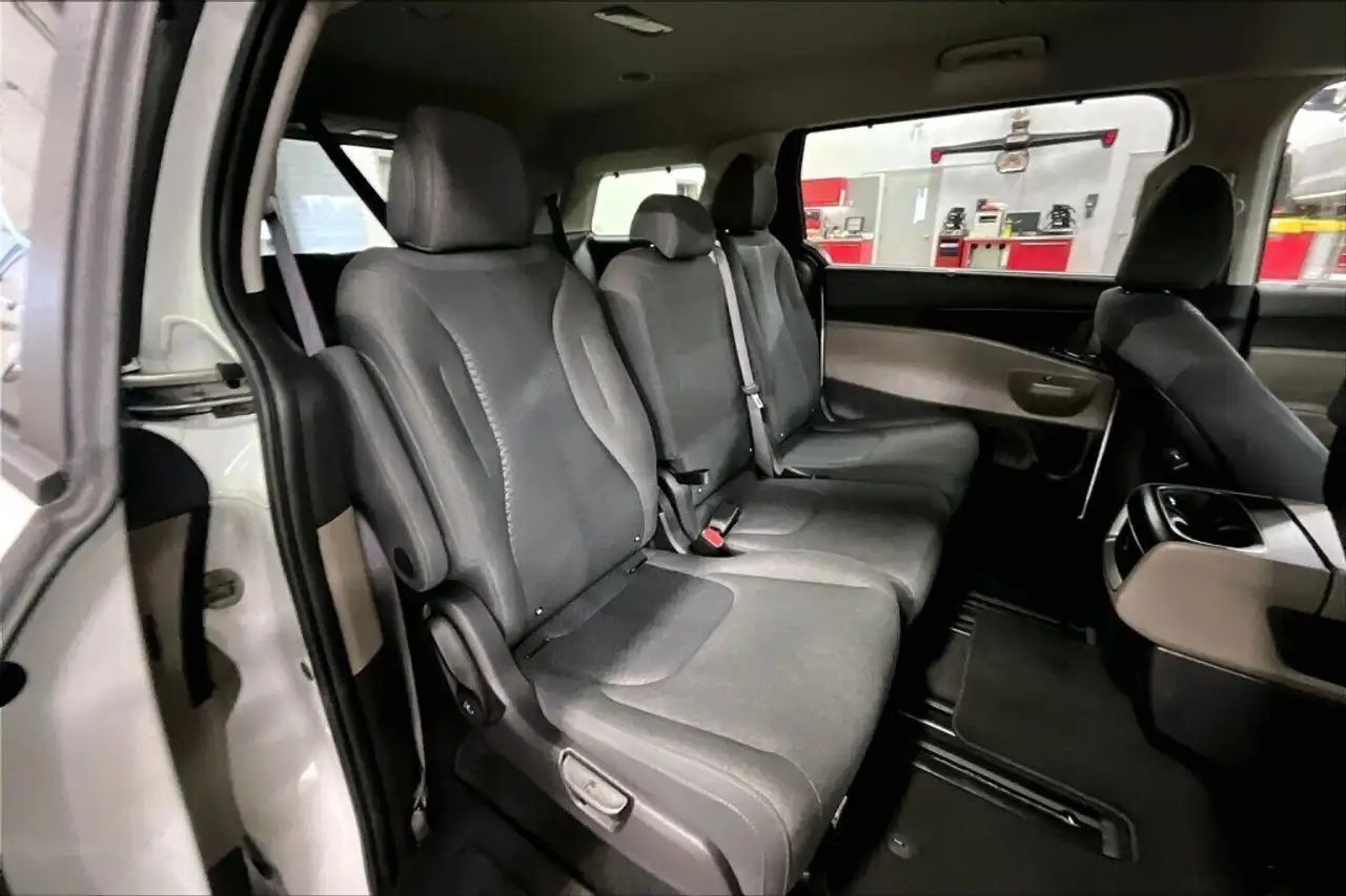 Kia Carnival fotografie Kia Carnival