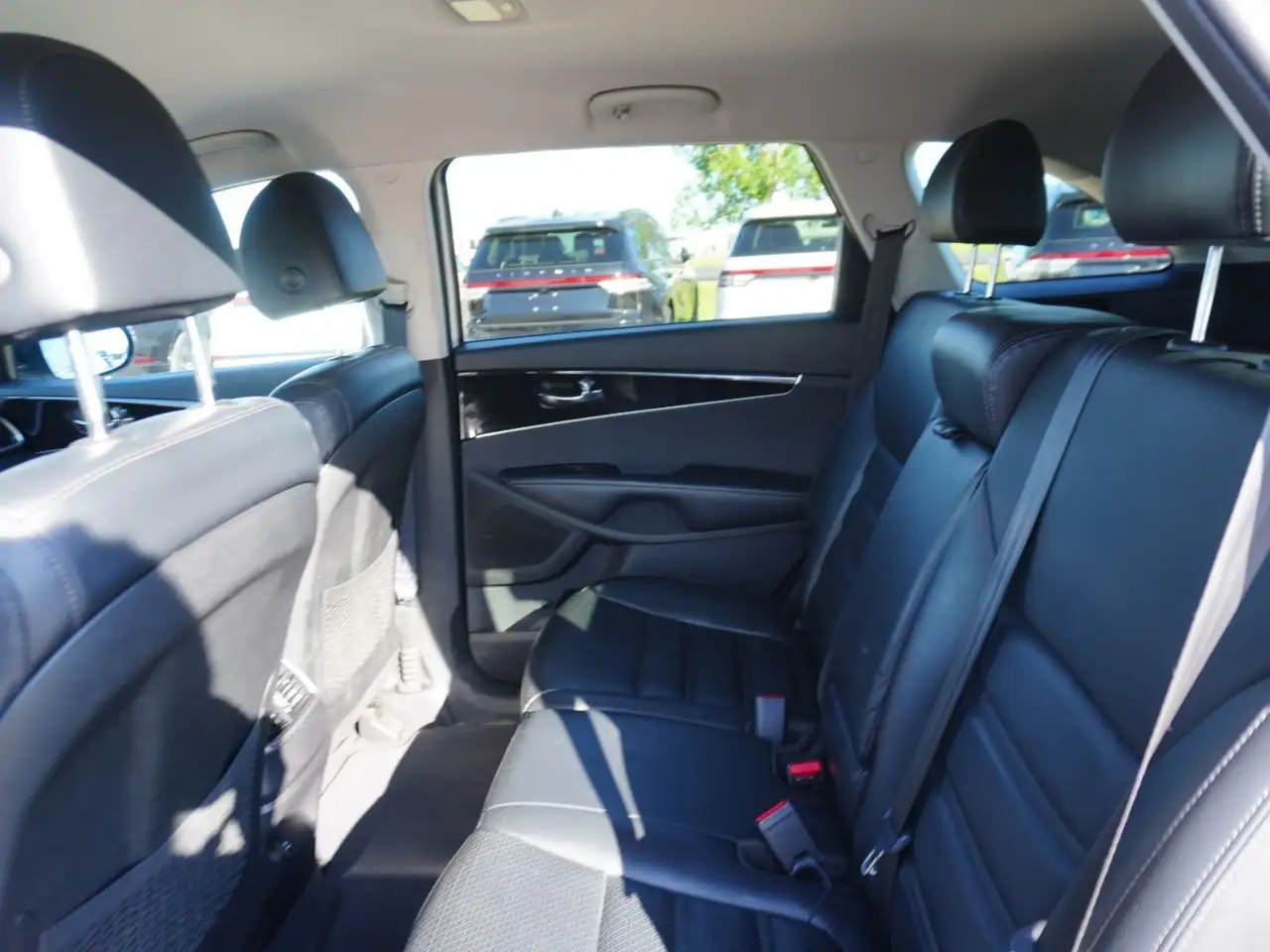 Kia Sorento снимка Kia Sorento