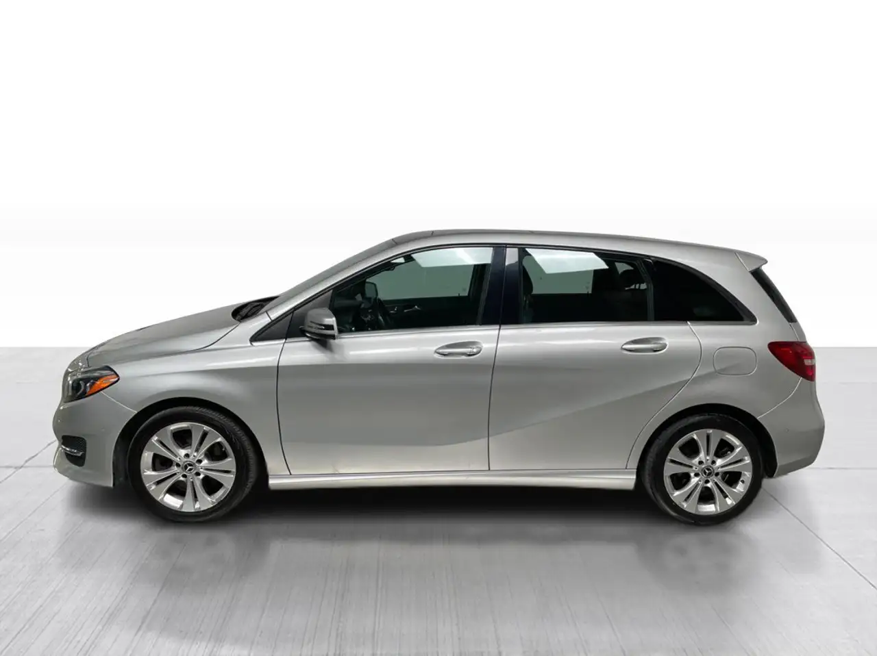 Mercedes-Benz B-Class photo Mercedes-Benz B-Class