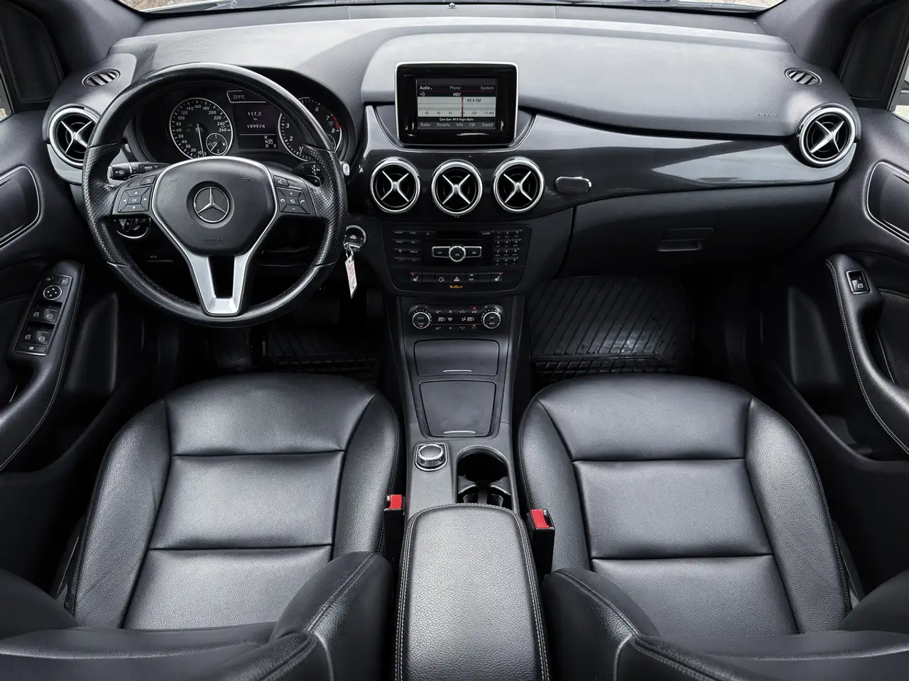 Mercedes-Benz B-Class fotografie Mercedes-Benz B-Class