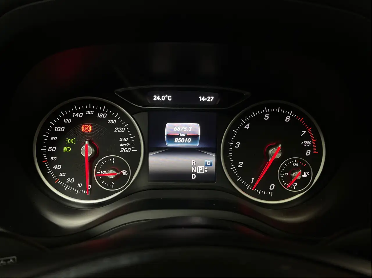 Mercedes-Benz B-Class photo Mercedes-Benz B-Class