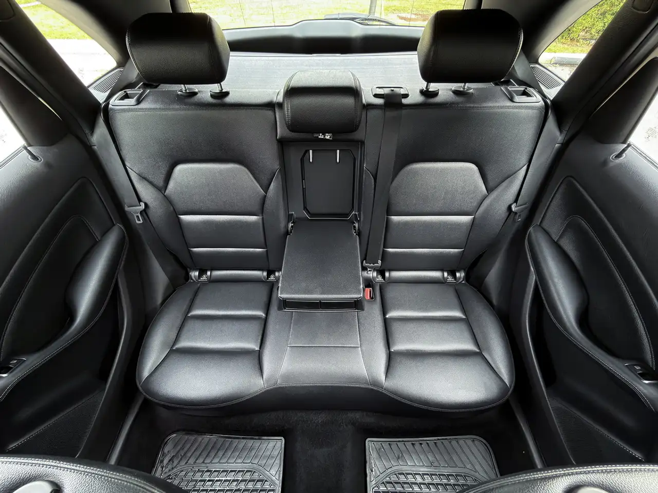 Mercedes-Benz B-Class fotografie Mercedes-Benz B-Class