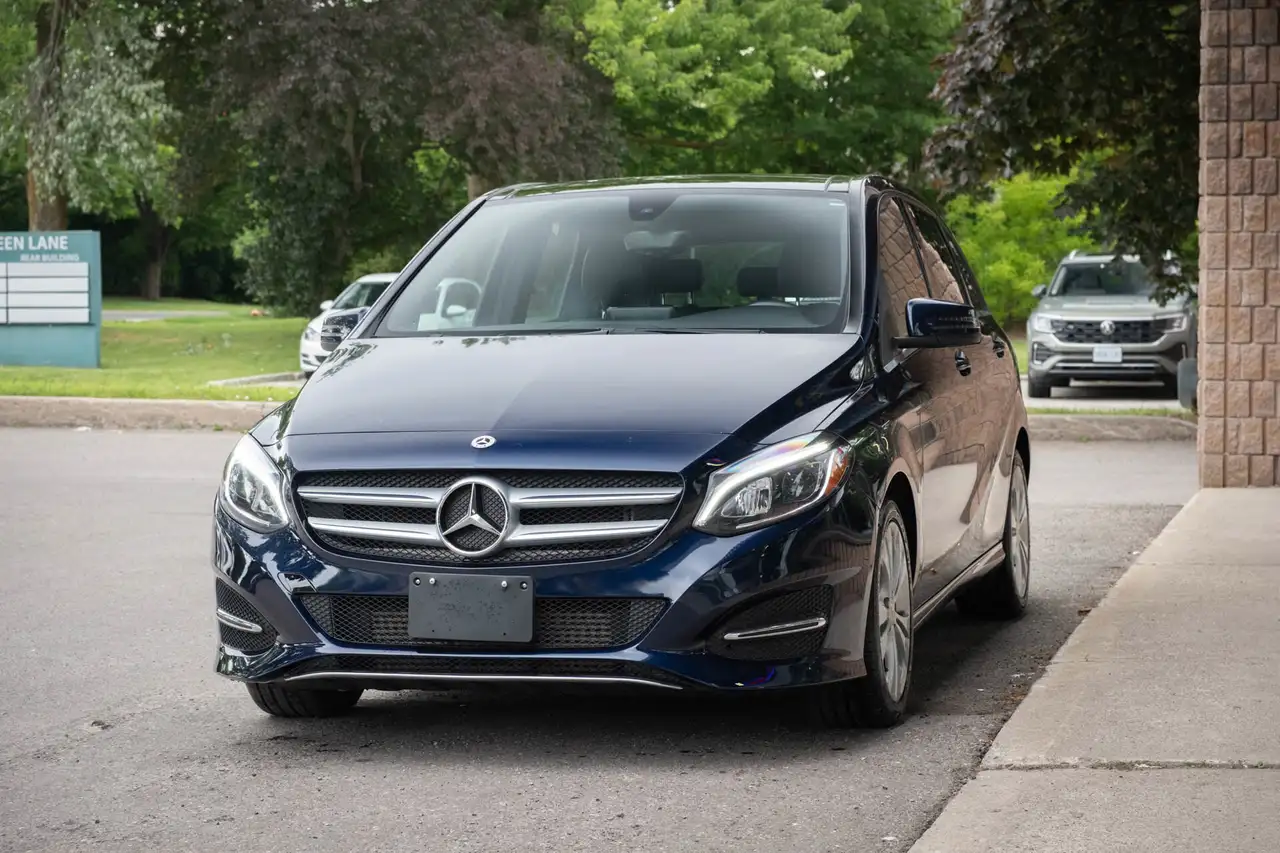 Mercedes-Benz B-Class photo Mercedes-Benz B-Class