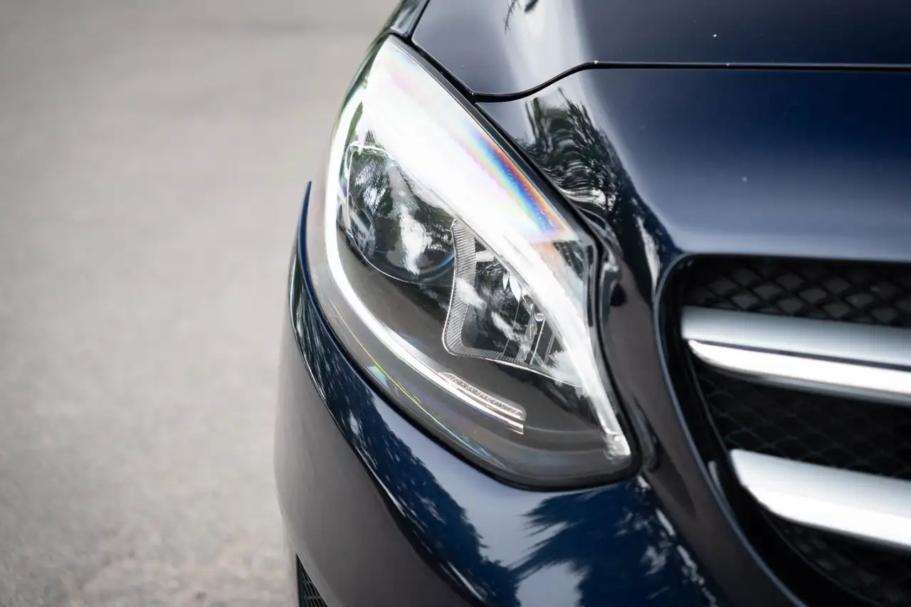 Mercedes-Benz B-Class photo Mercedes-Benz B-Class