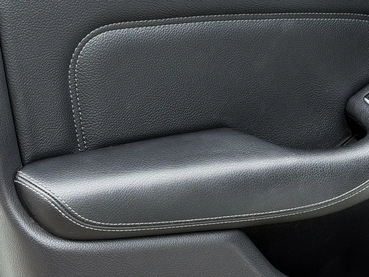 Mercedes-Benz B-Class fotografie Mercedes-Benz B-Class