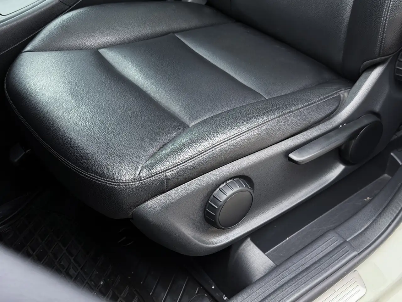 Mercedes-Benz B-Class fotografie Mercedes-Benz B-Class