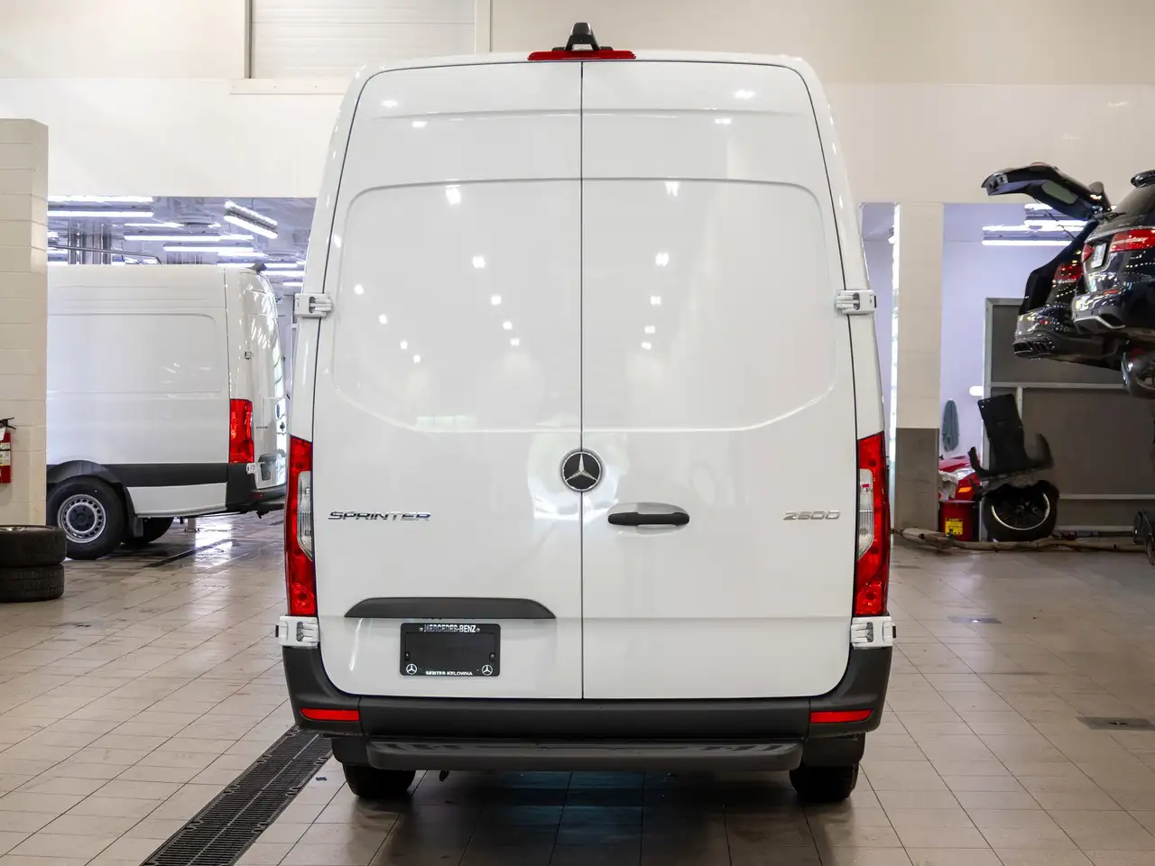 Mercedes-Benz Sprinter снимка Mercedes-Benz Sprinter