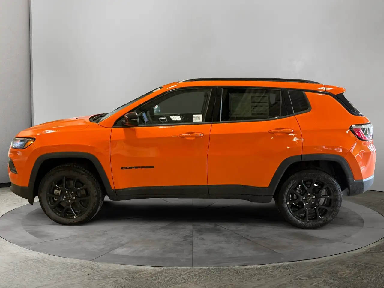 Jeep Compass photo Jeep Compass