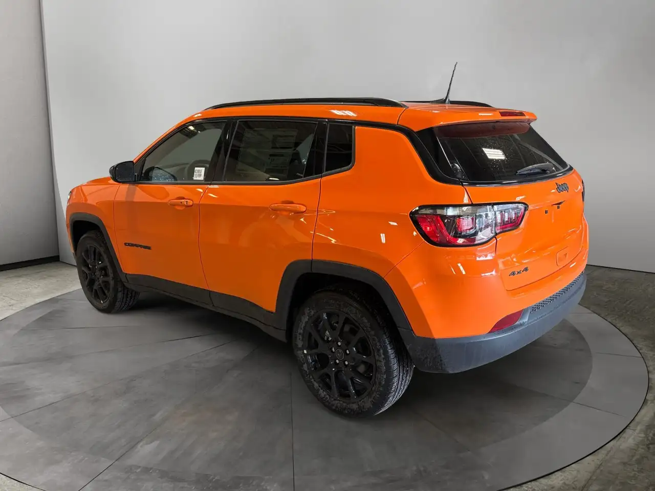 Jeep Compass photo Jeep Compass