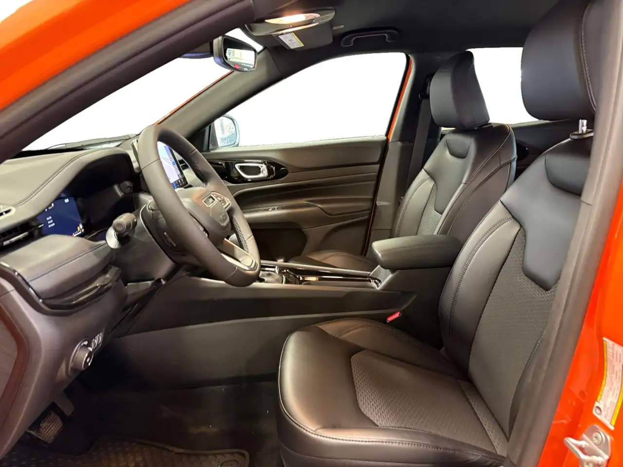 Jeep Compass photo Jeep Compass