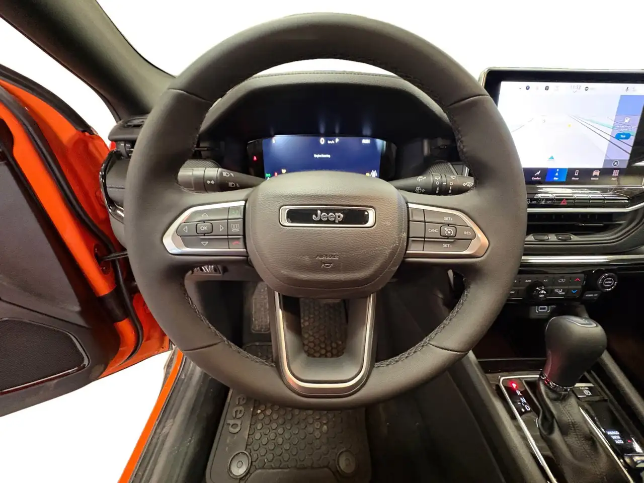 Jeep Compass photo Jeep Compass