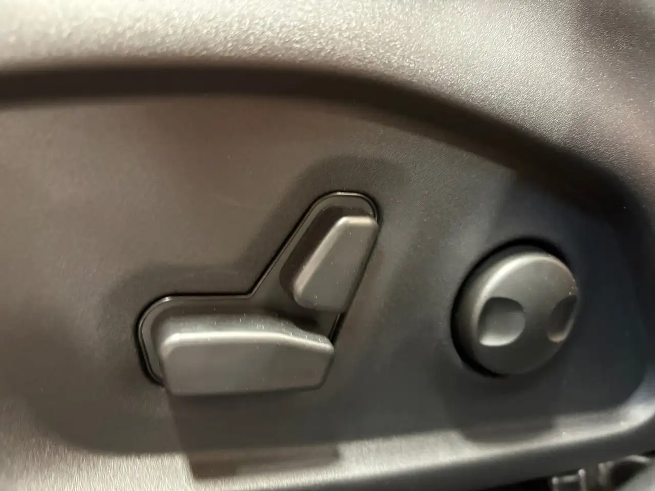 Jeep Compass photo Jeep Compass