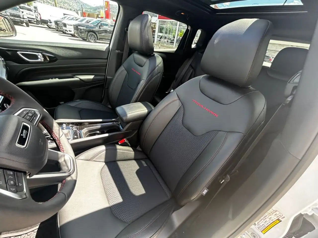 Jeep Compass photo Jeep Compass