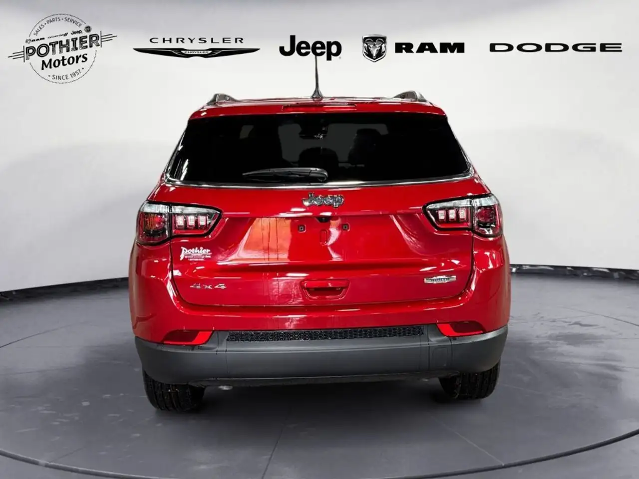Jeep Compass снимка Jeep Compass