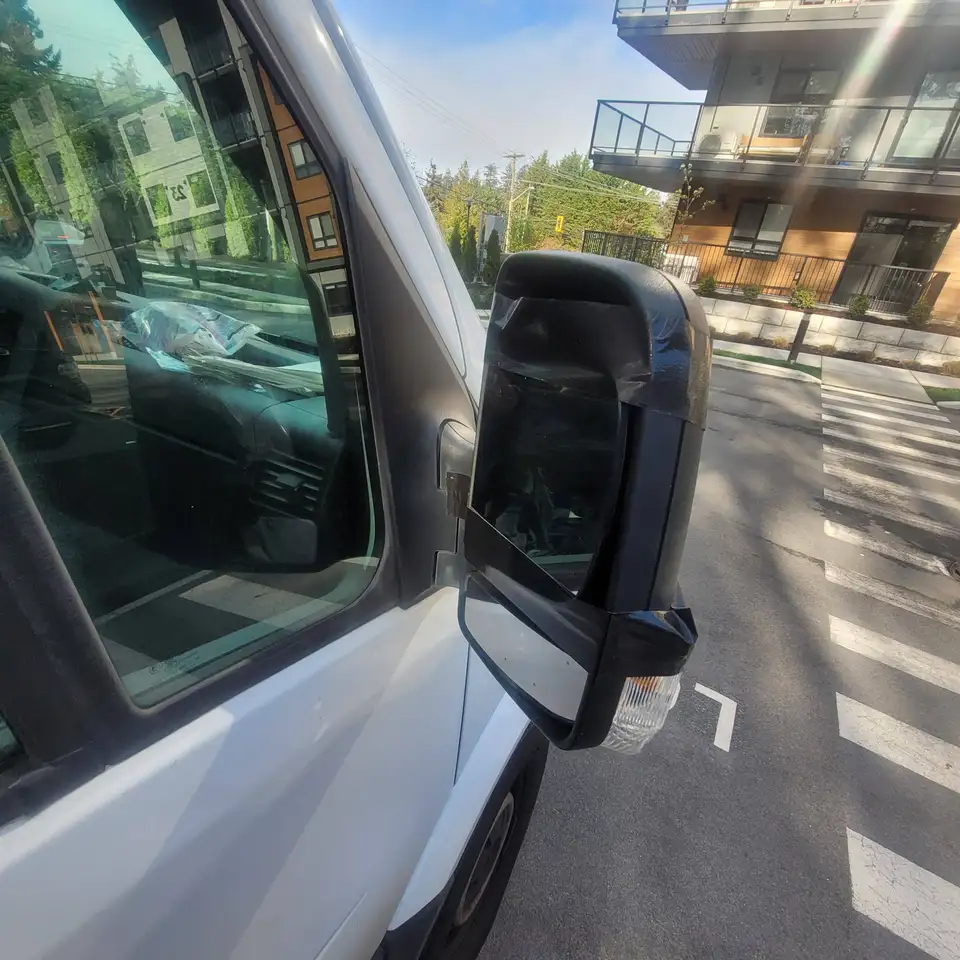 Mercedes-Benz Sprinter photo Mercedes-Benz Sprinter
