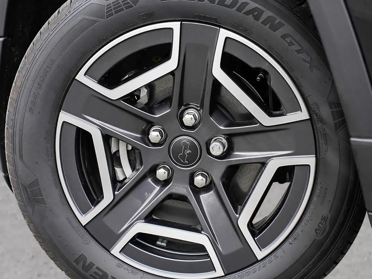 Jeep Cherokee снимка Jeep Cherokee