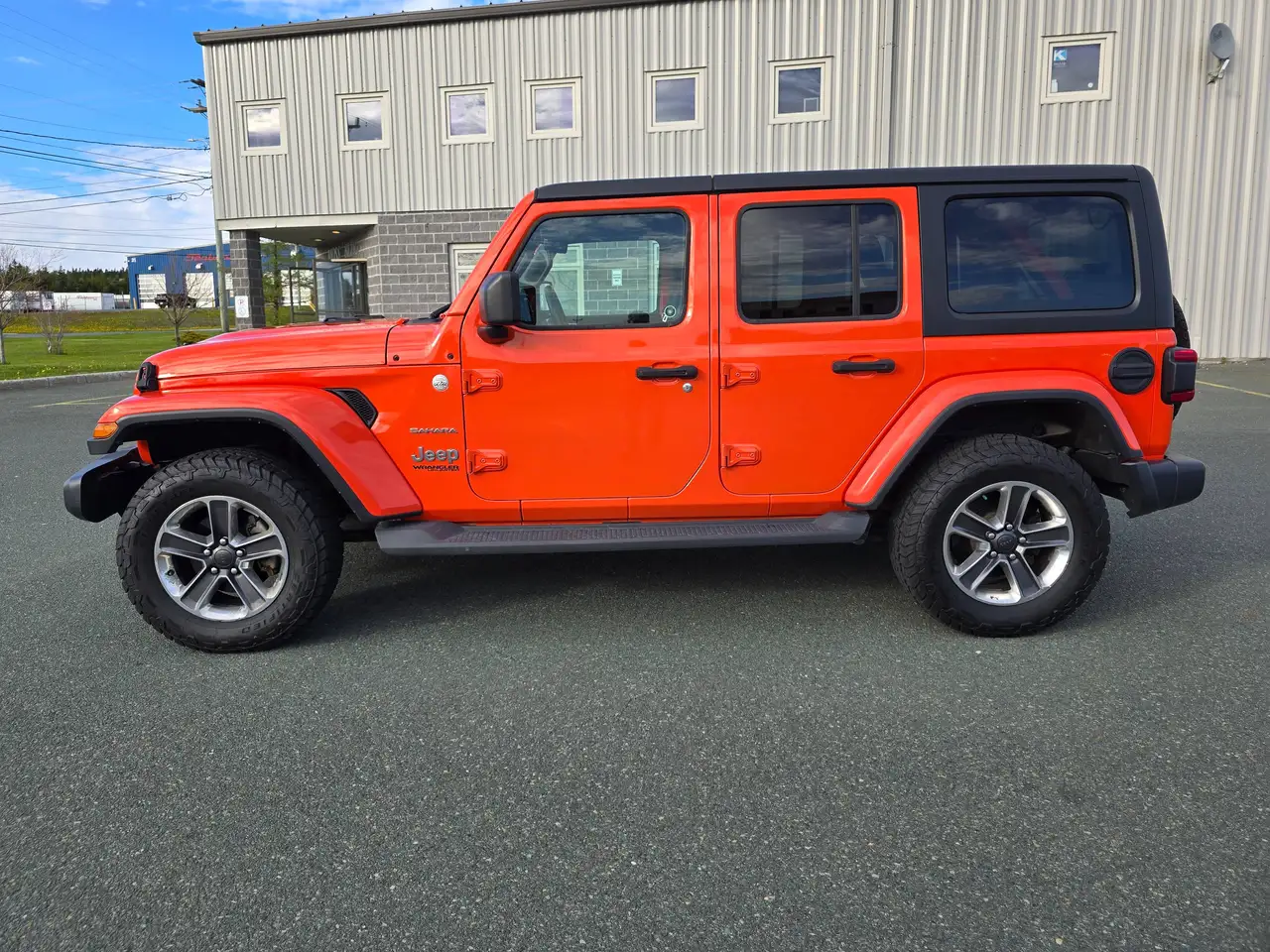 Jeep Wrangler photo Jeep Wrangler