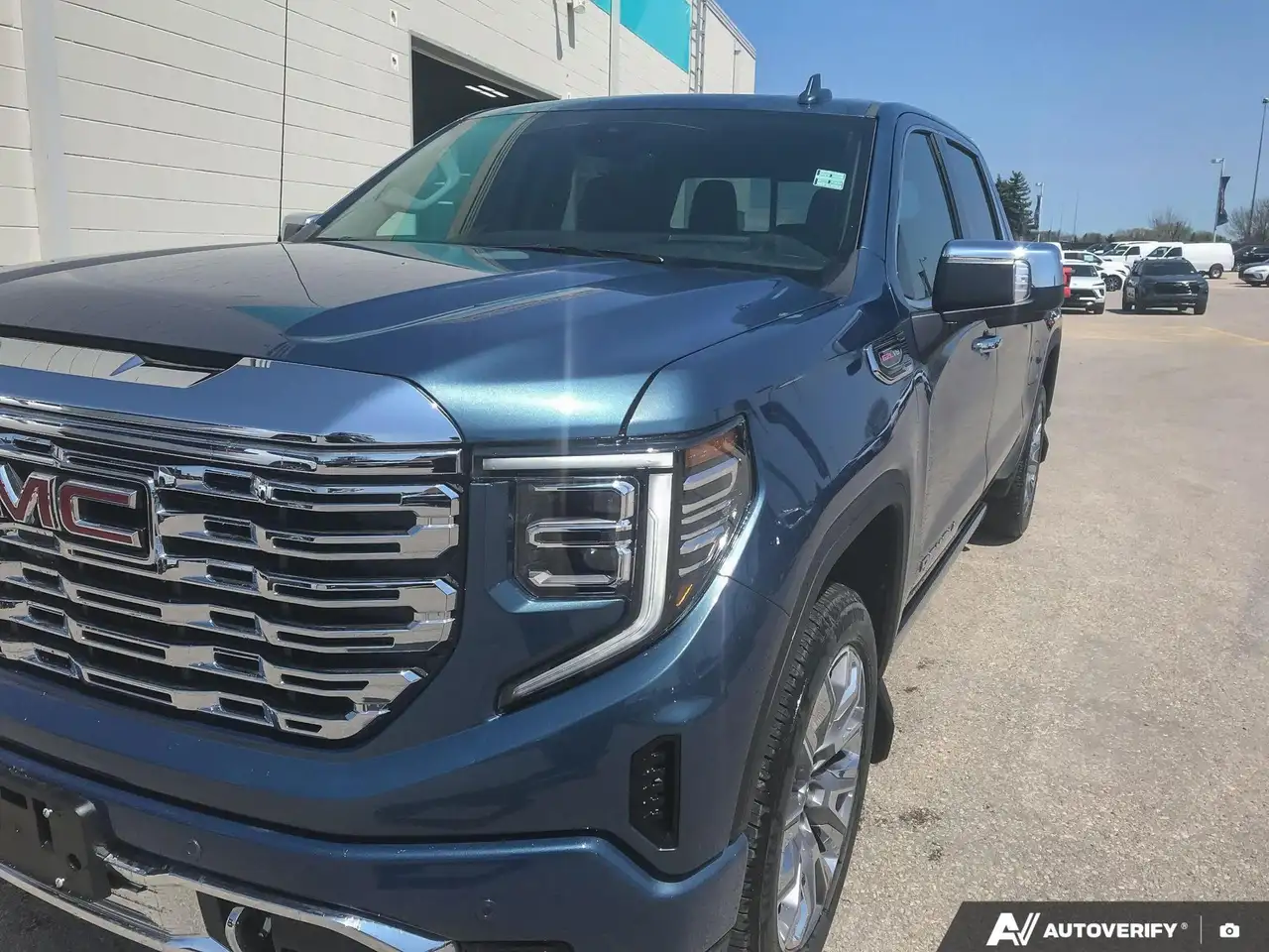 GMC Sierra 1500 снимка GMC Sierra 1500