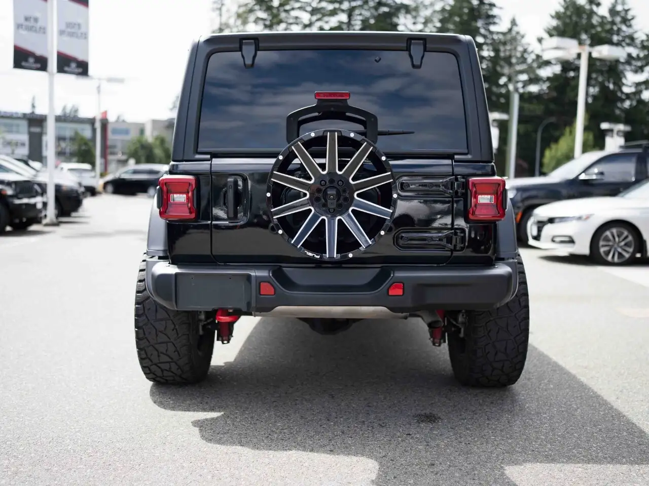 Jeep Wrangler photo Jeep Wrangler