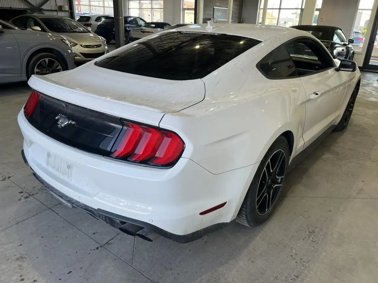 Ford Mustang снимка Ford Mustang