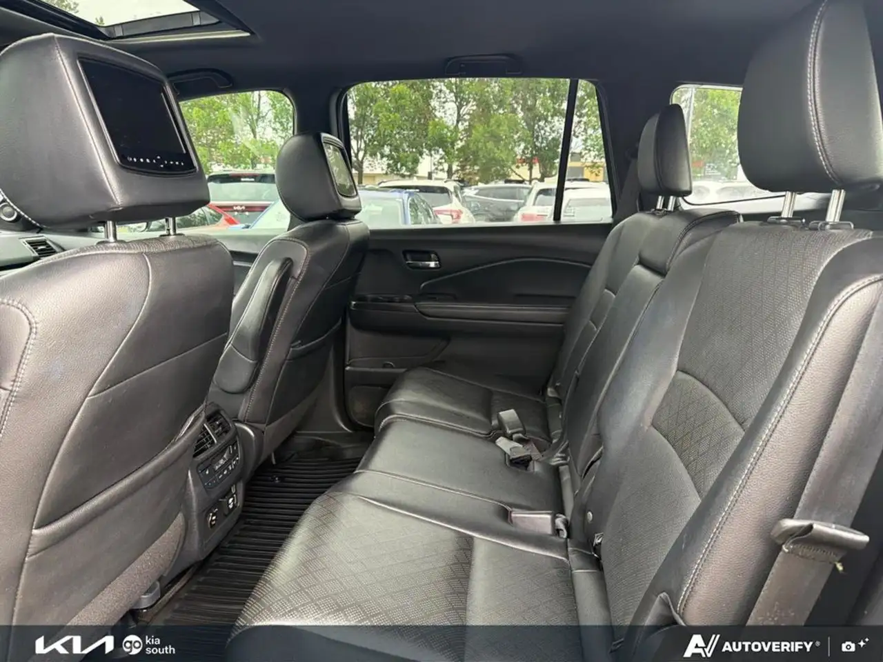 Honda Passport photo Honda Passport