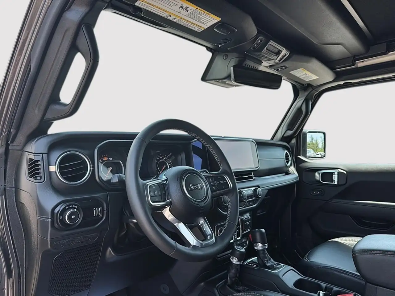 Jeep Wrangler снимка Jeep Wrangler