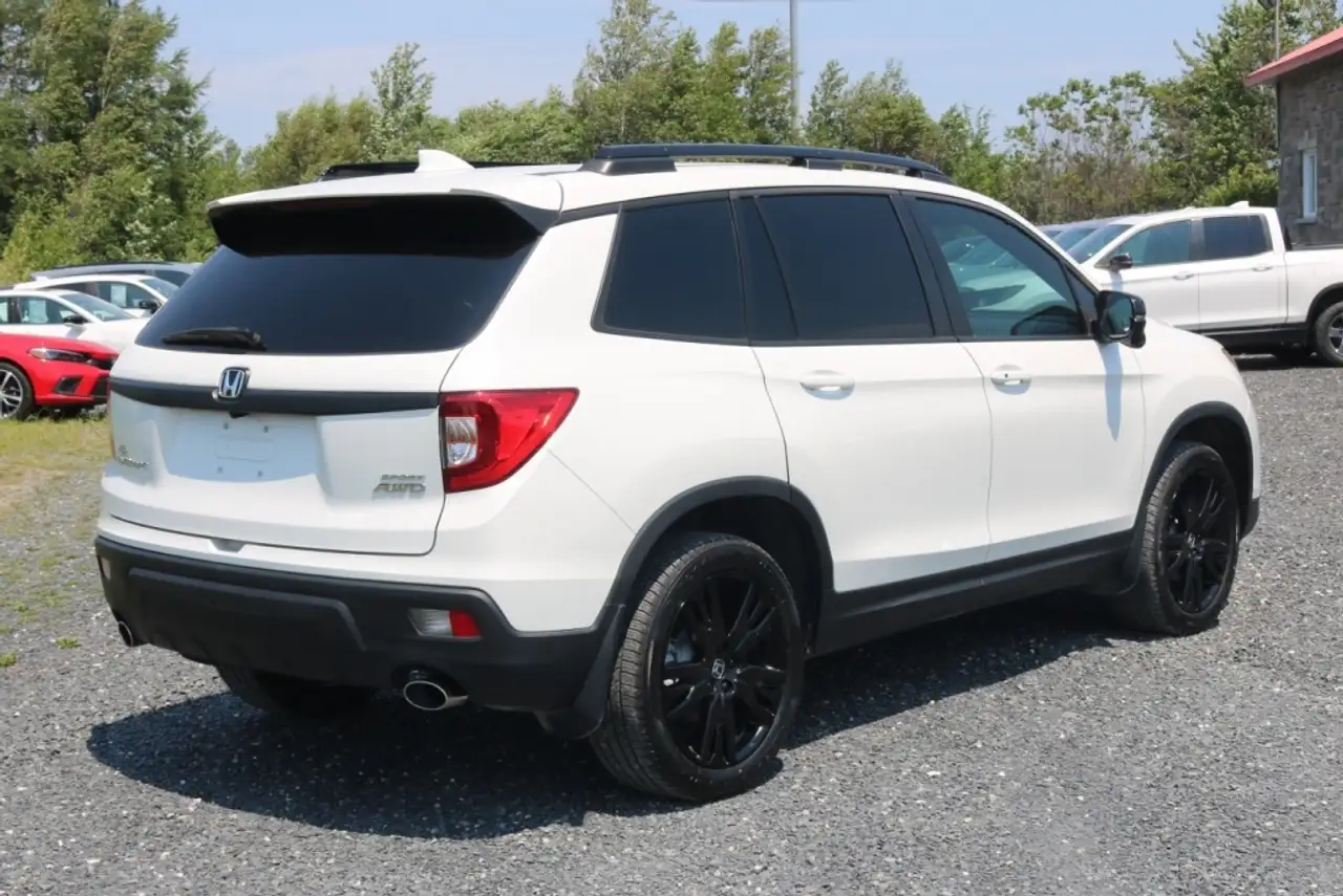 Honda Passport photo Honda Passport