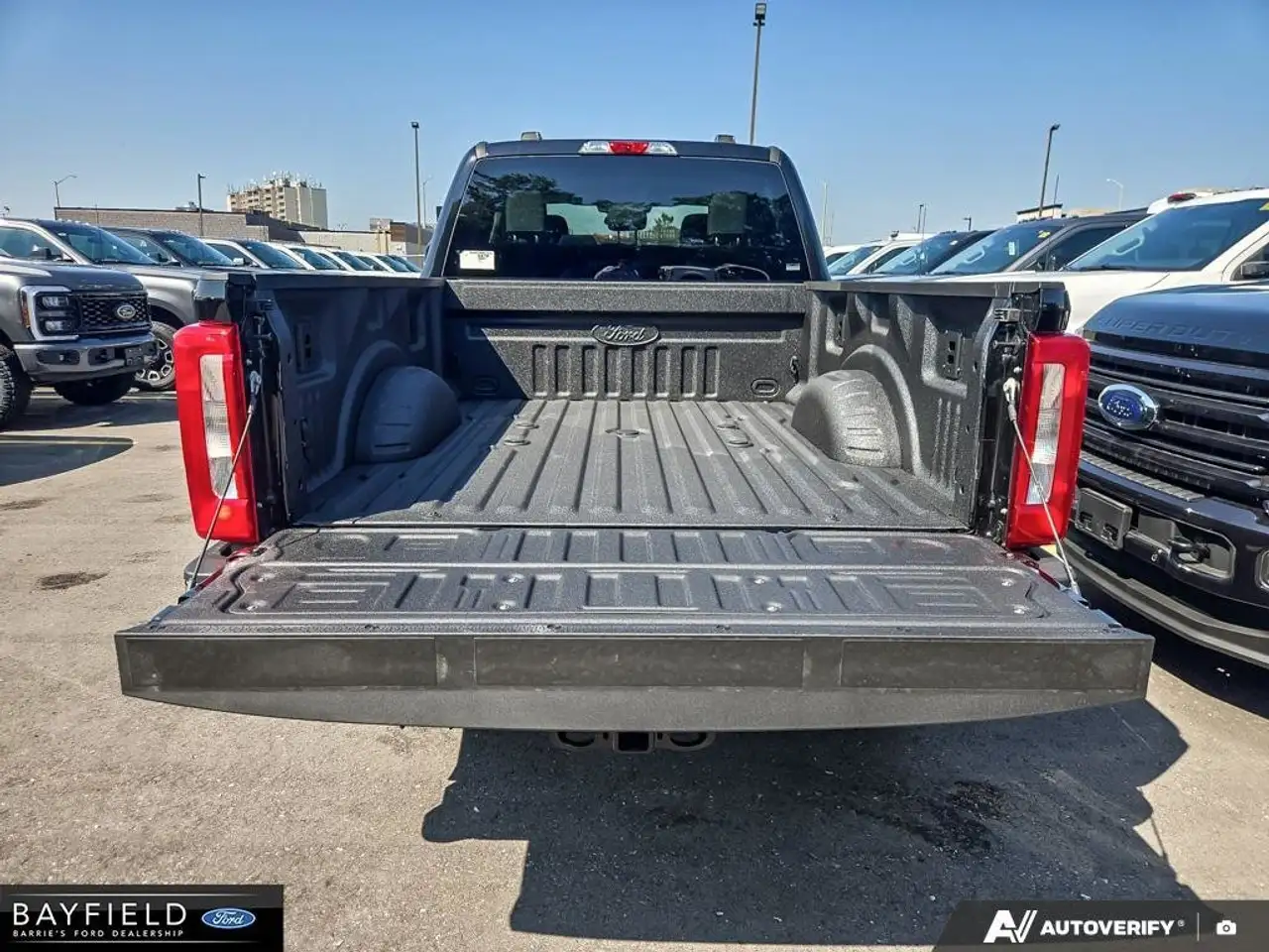 Ford F 350 снимка Ford F 350