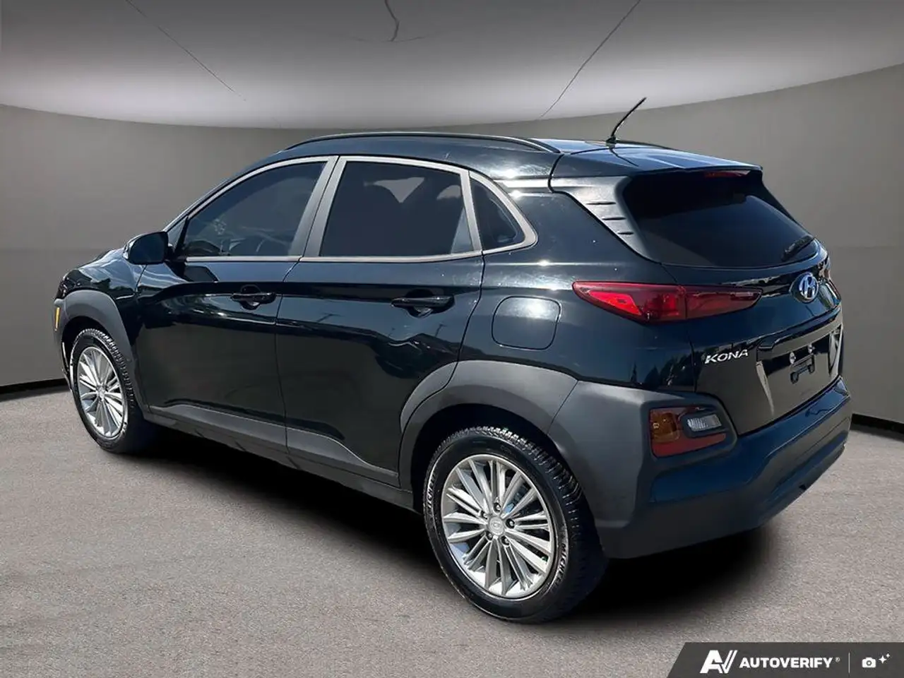 Hyundai KONA photo Hyundai KONA
