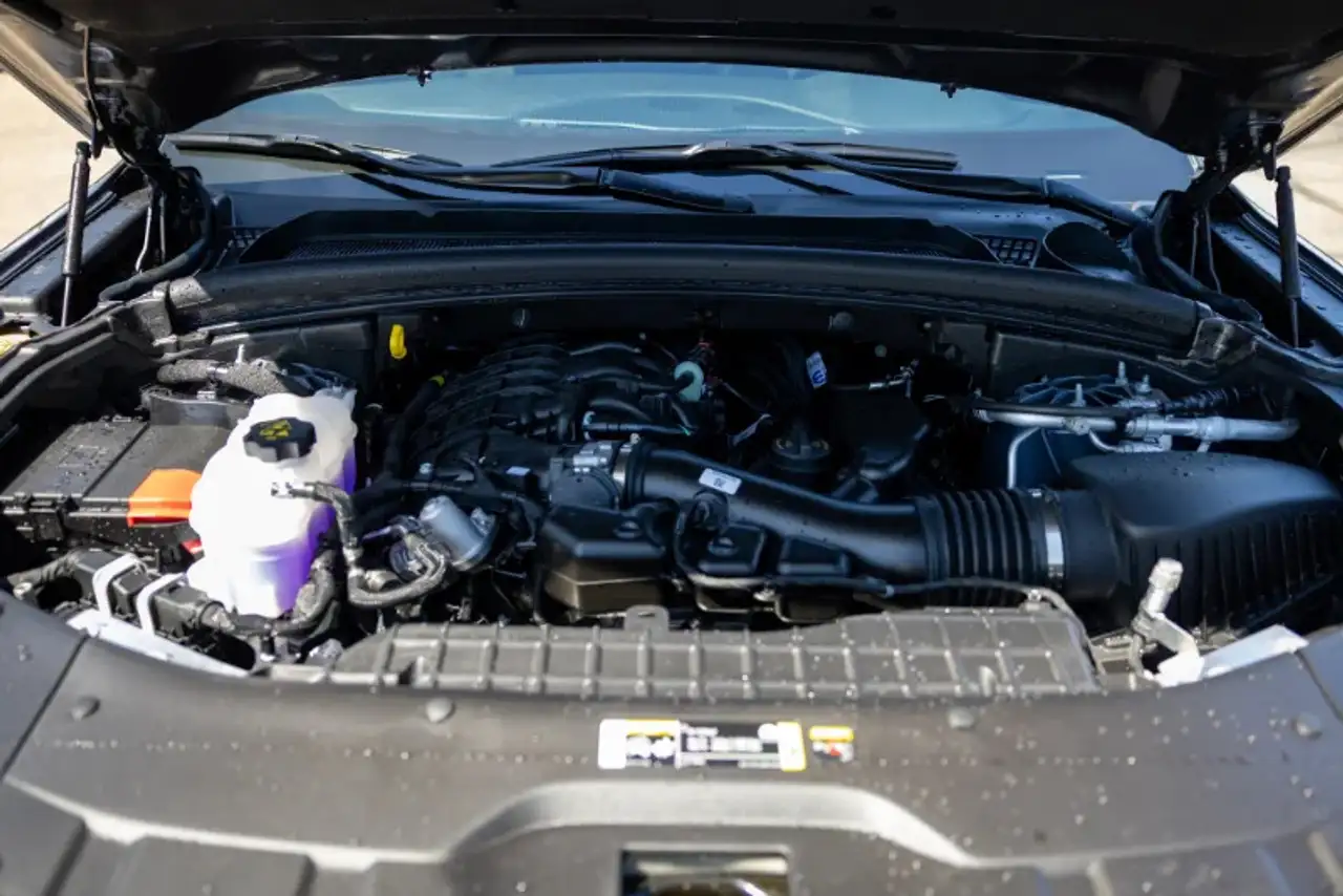 Jeep Grand Cherokee снимка Jeep Grand Cherokee