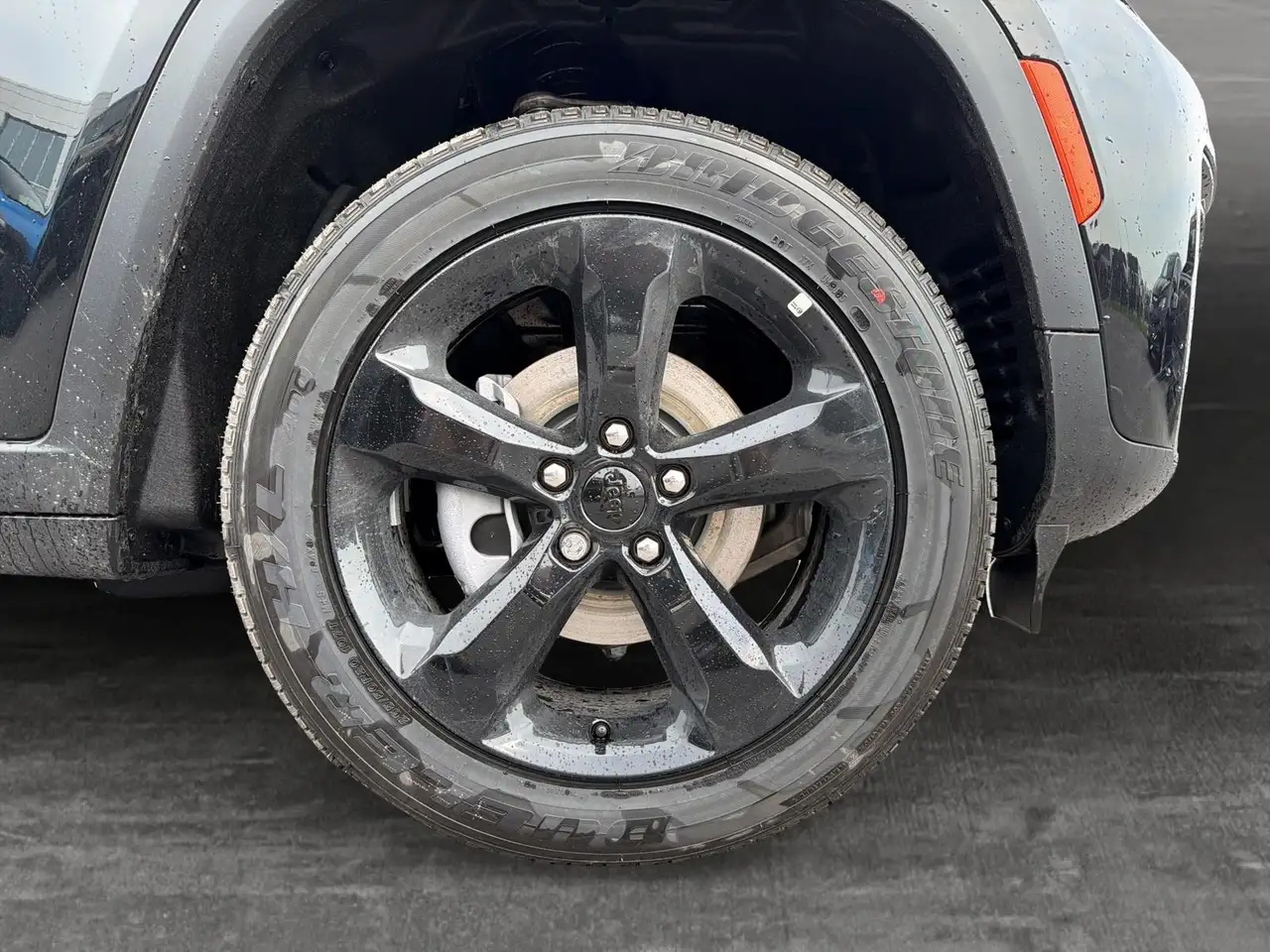 Jeep Grand Cherokee снимка Jeep Grand Cherokee