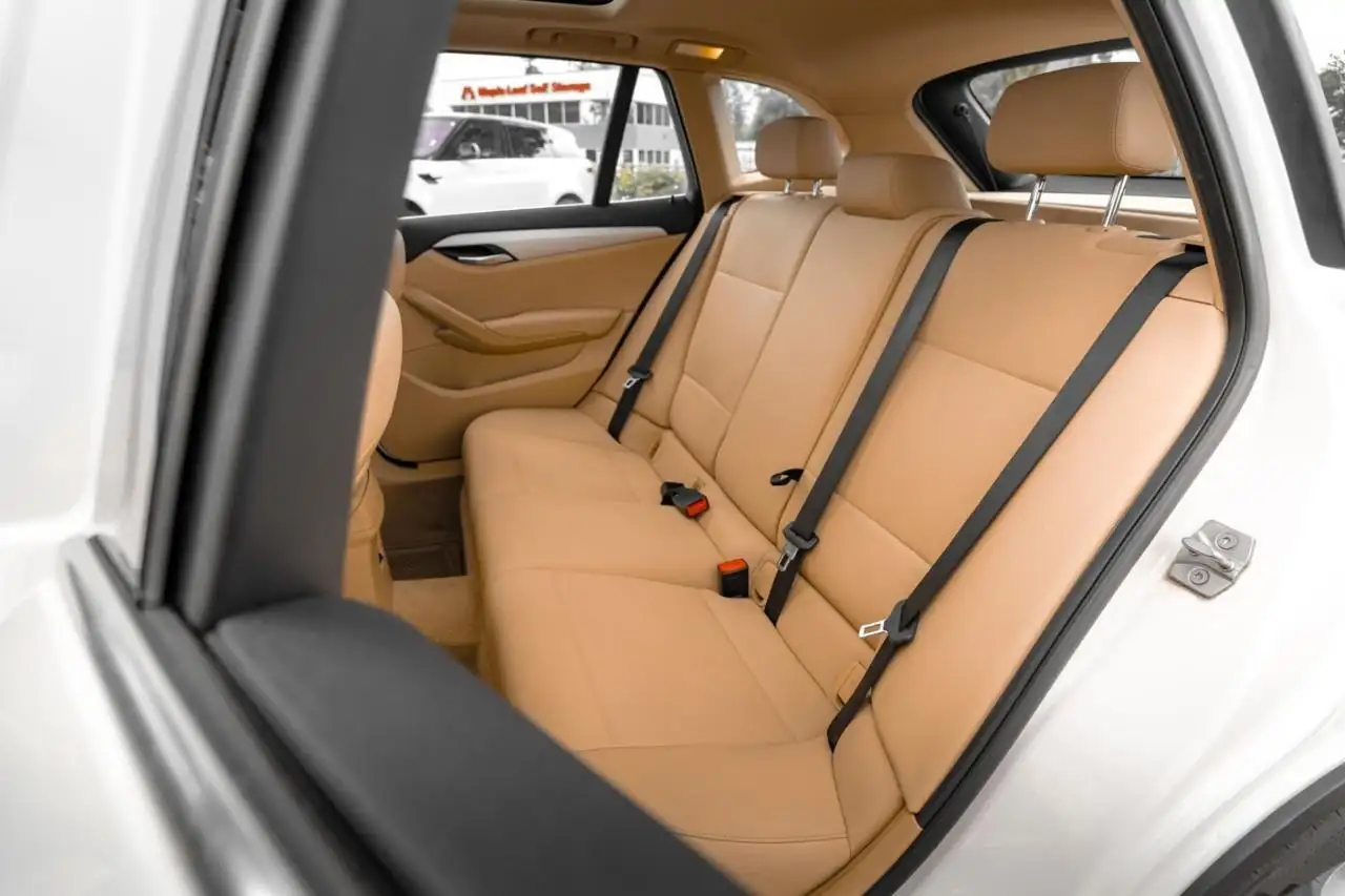 BMW X1 снимка BMW X1