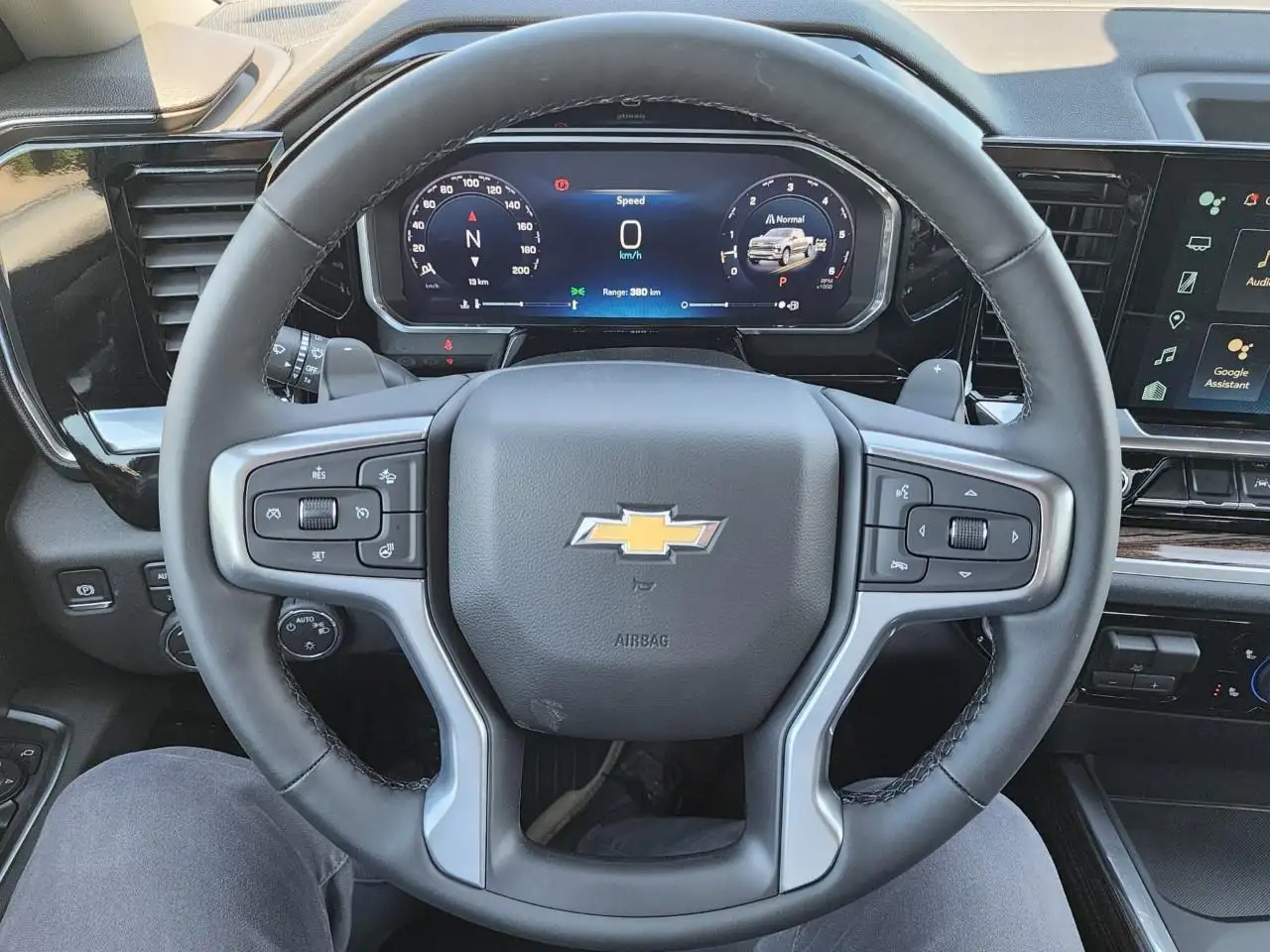 Chevrolet Silverado 1500 photo Chevrolet Silverado 1500