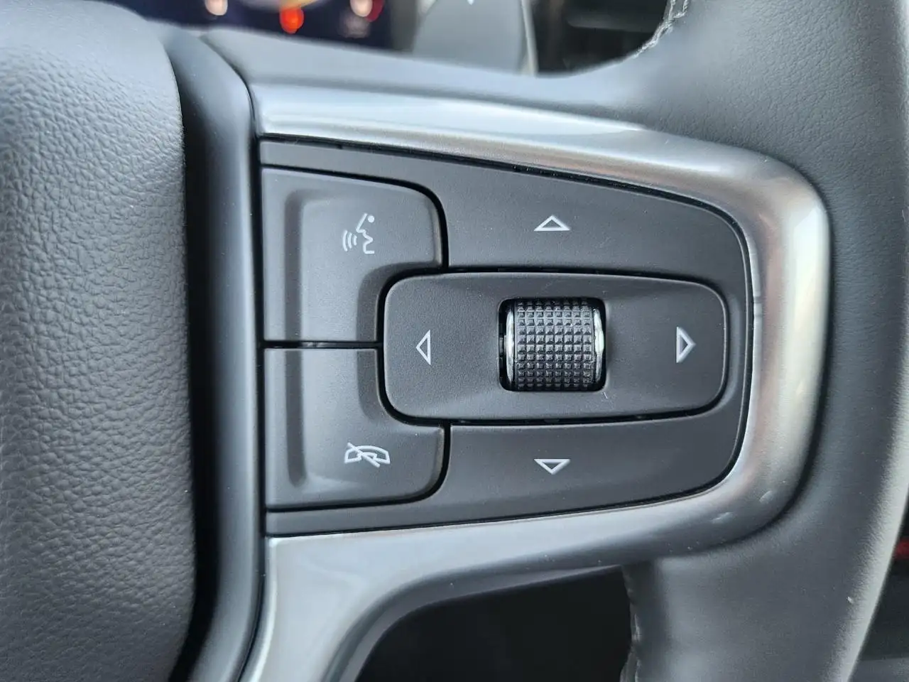 Chevrolet Silverado 1500 photo Chevrolet Silverado 1500
