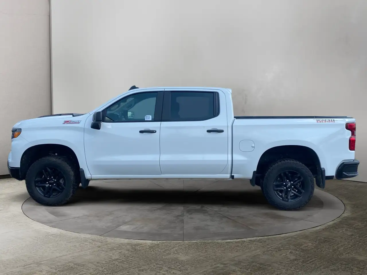 Chevrolet Silverado 1500 photo Chevrolet Silverado 1500