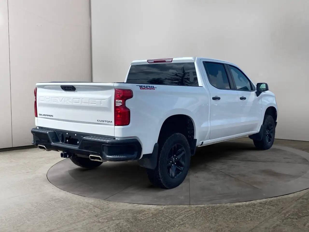 Chevrolet Silverado 1500 photo Chevrolet Silverado 1500