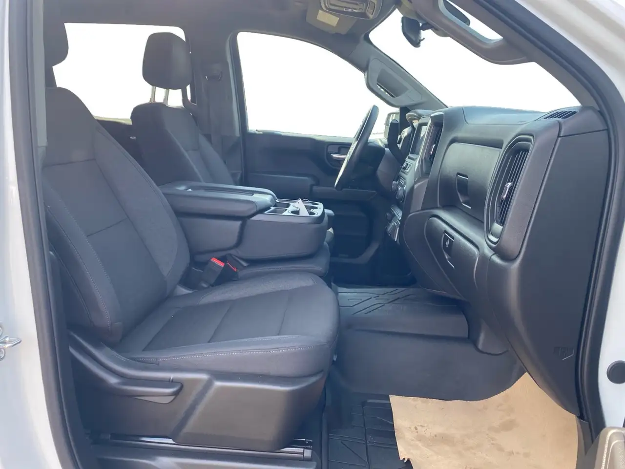 Chevrolet Silverado 1500 photo Chevrolet Silverado 1500