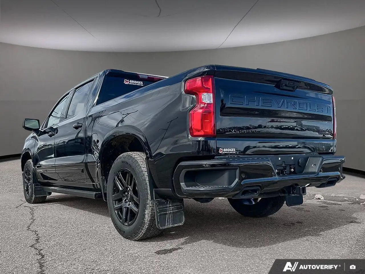 Chevrolet Silverado 1500 снимка Chevrolet Silverado 1500