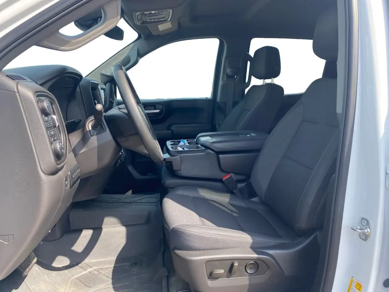 Chevrolet Silverado 1500 photo Chevrolet Silverado 1500