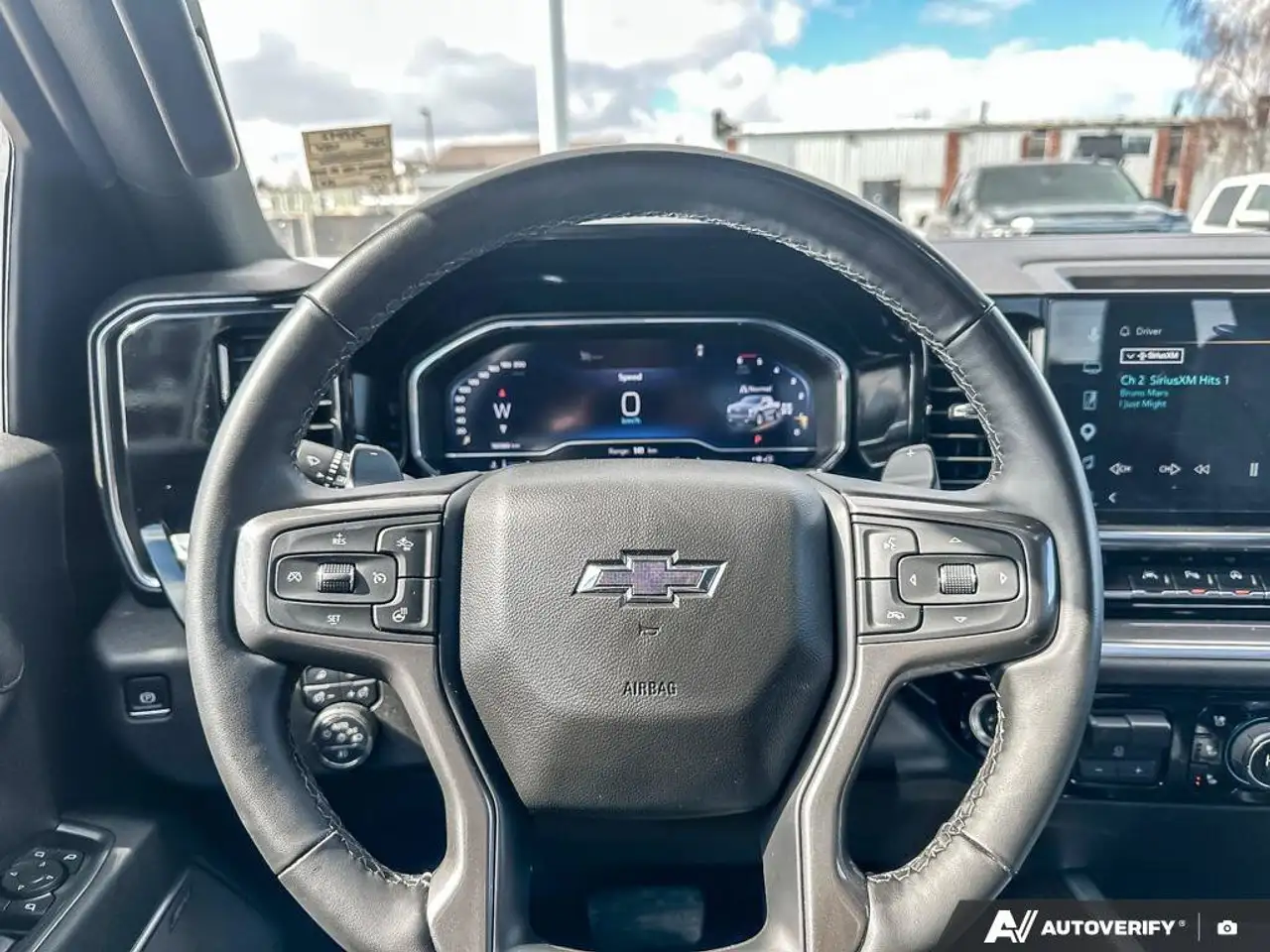 Chevrolet Silverado 1500 снимка Chevrolet Silverado 1500