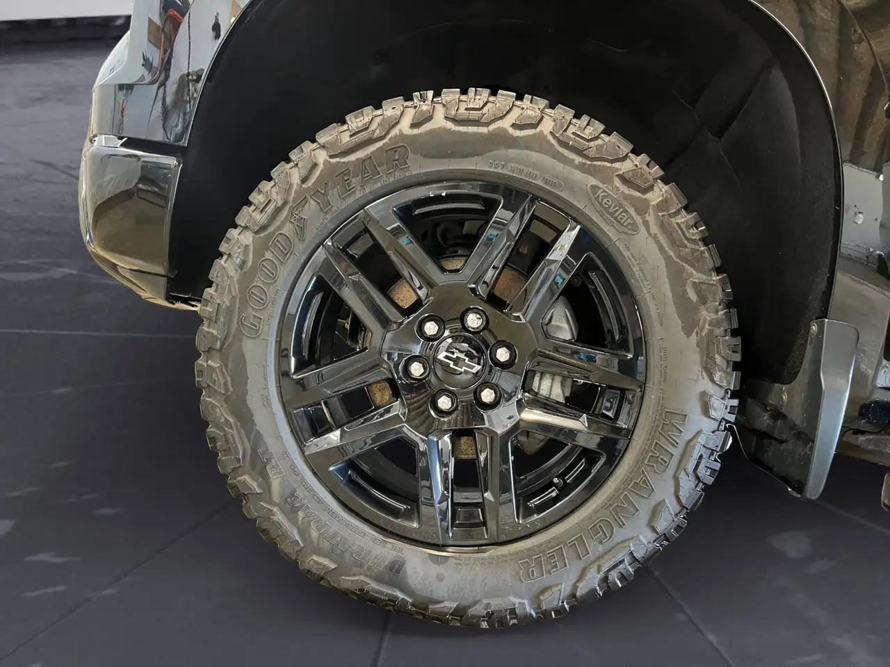Chevrolet Silverado 1500 снимка Chevrolet Silverado 1500