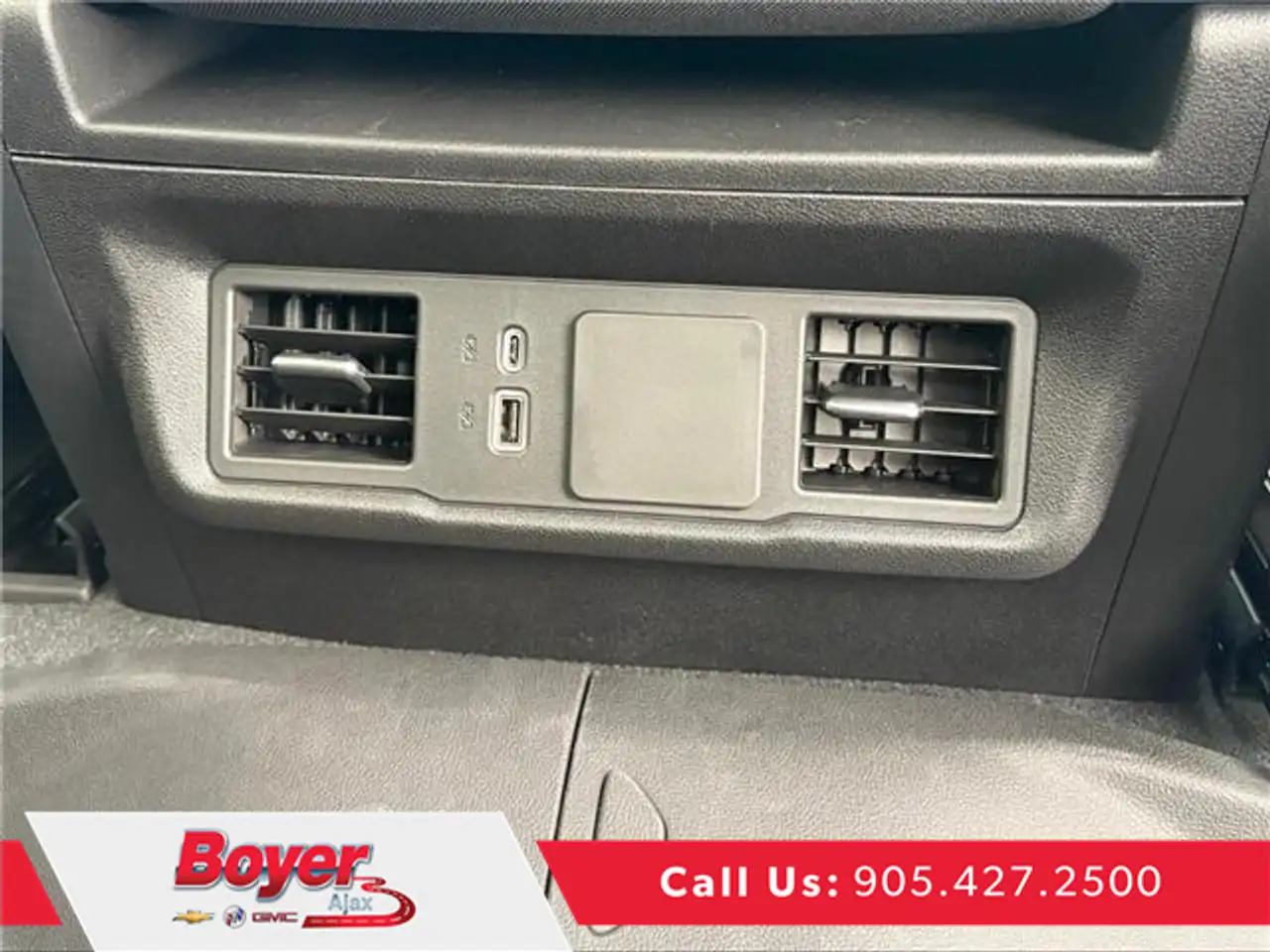 Chevrolet Silverado 1500 photo Chevrolet Silverado 1500