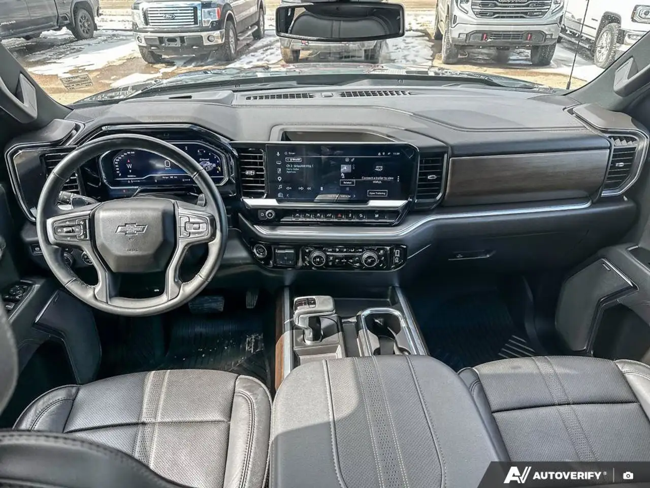 Chevrolet Silverado 1500 снимка Chevrolet Silverado 1500