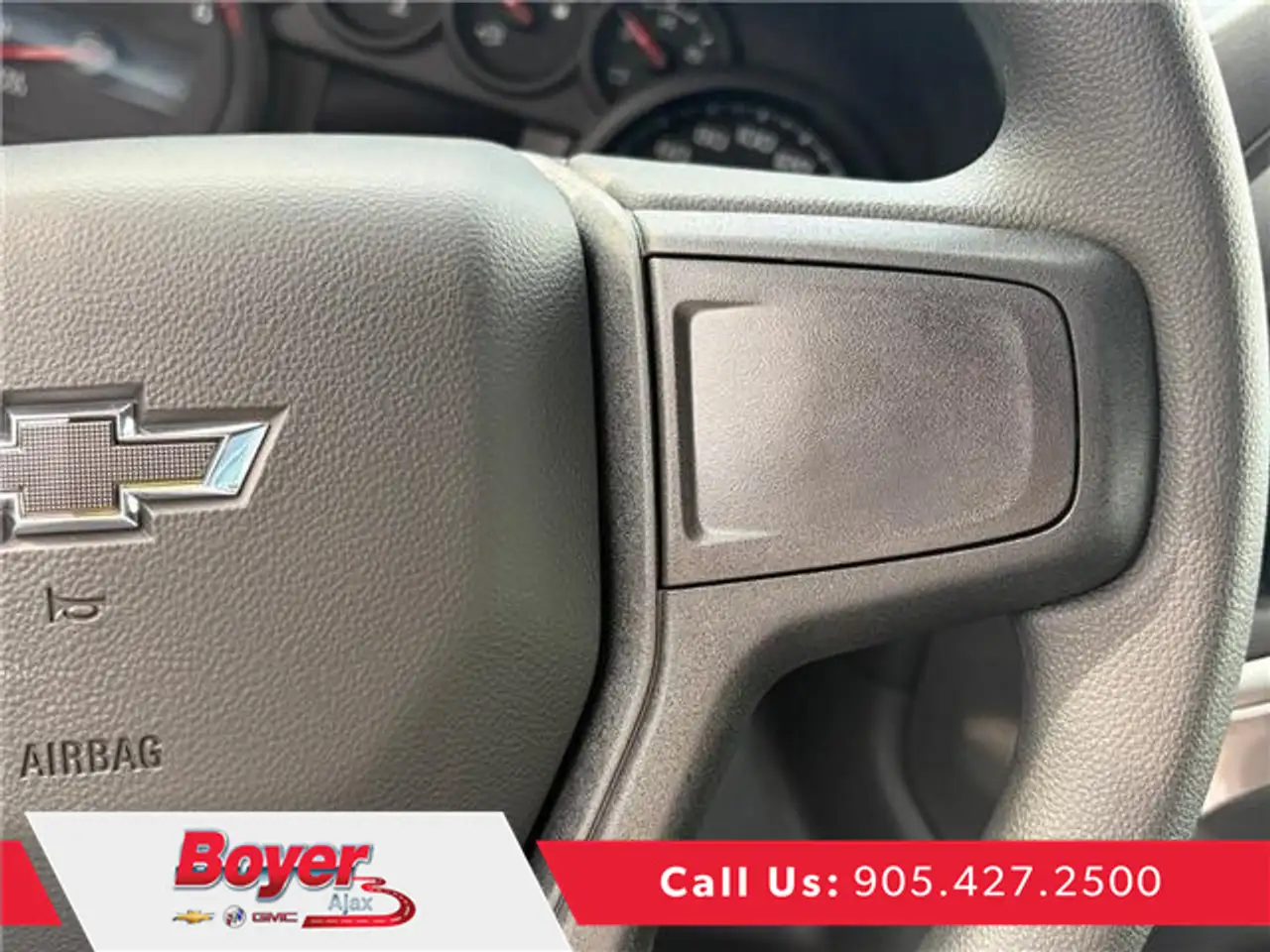 Chevrolet Silverado 1500 photo Chevrolet Silverado 1500