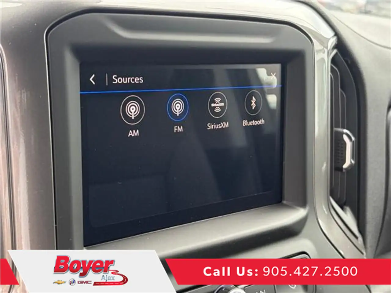 Chevrolet Silverado 1500 photo Chevrolet Silverado 1500