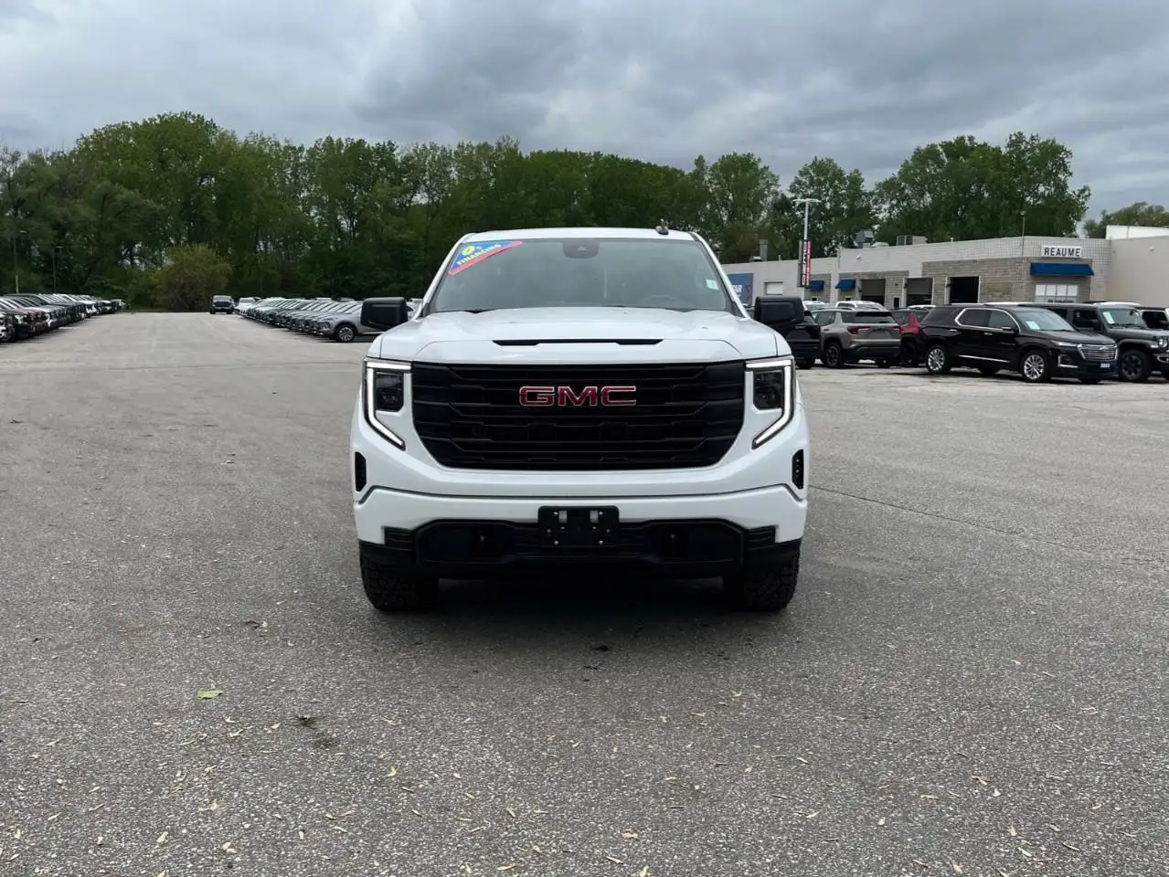 GMC Sierra 1500 снимка GMC Sierra 1500