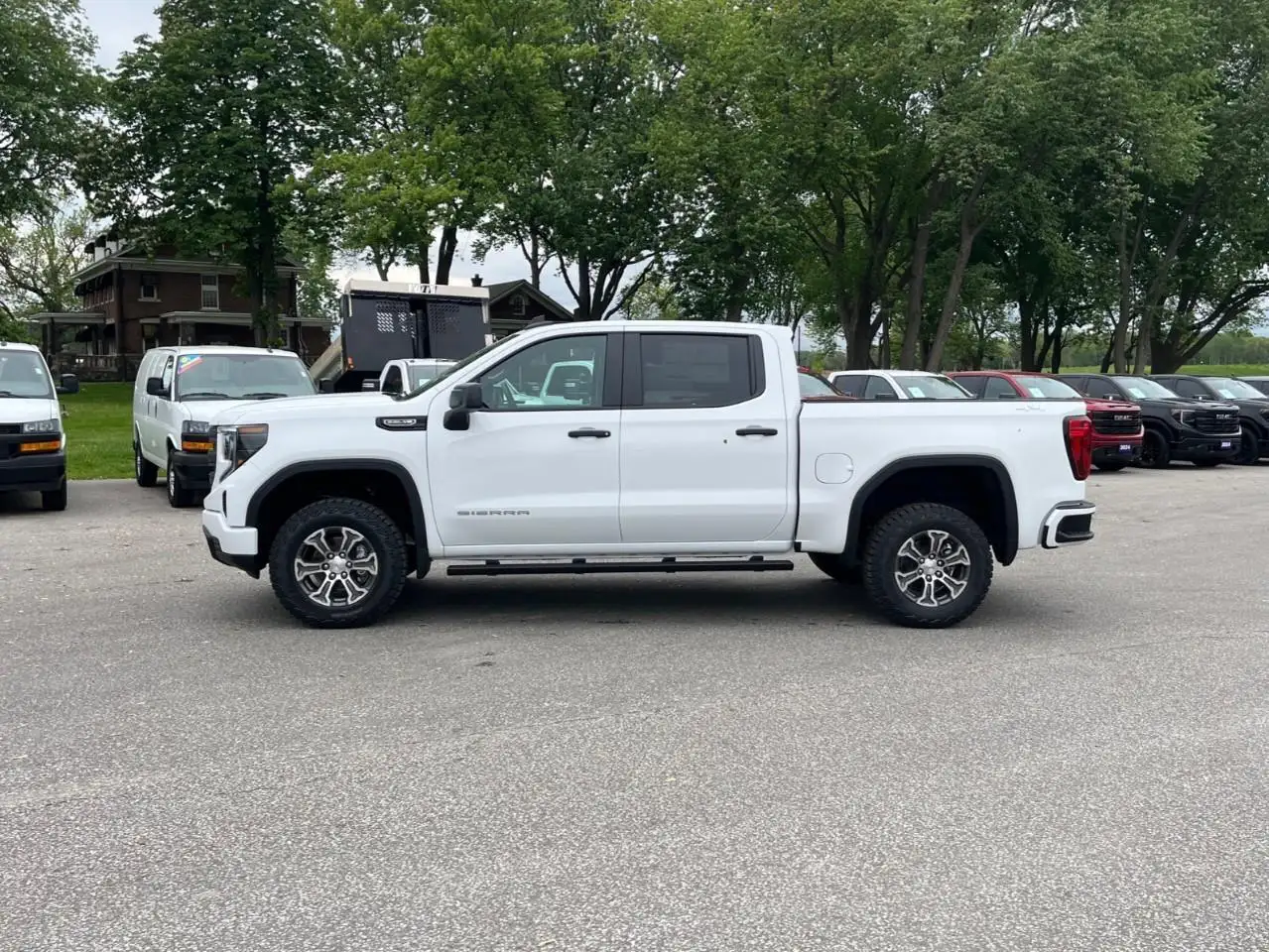 GMC Sierra 1500 снимка GMC Sierra 1500