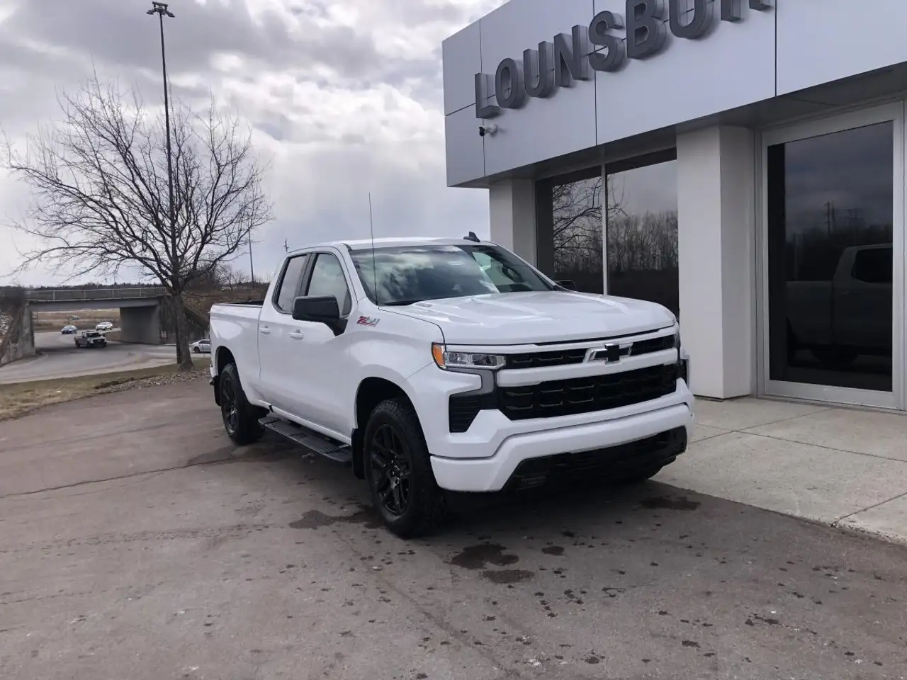 Chevrolet Silverado 1500 photo Chevrolet Silverado 1500