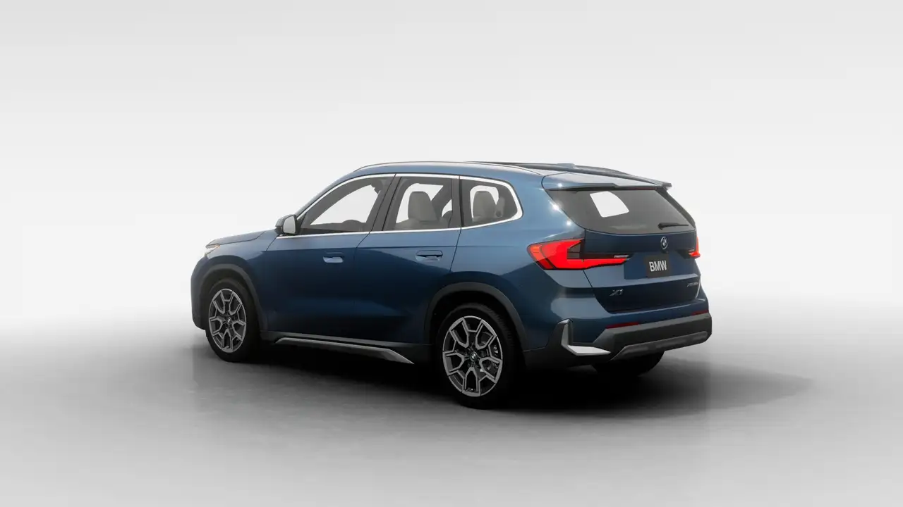 BMW X1 снимка BMW X1